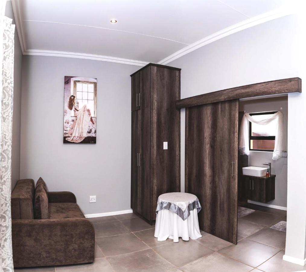 Be My Guest Bed & Breakfast Upington Exterior photo
