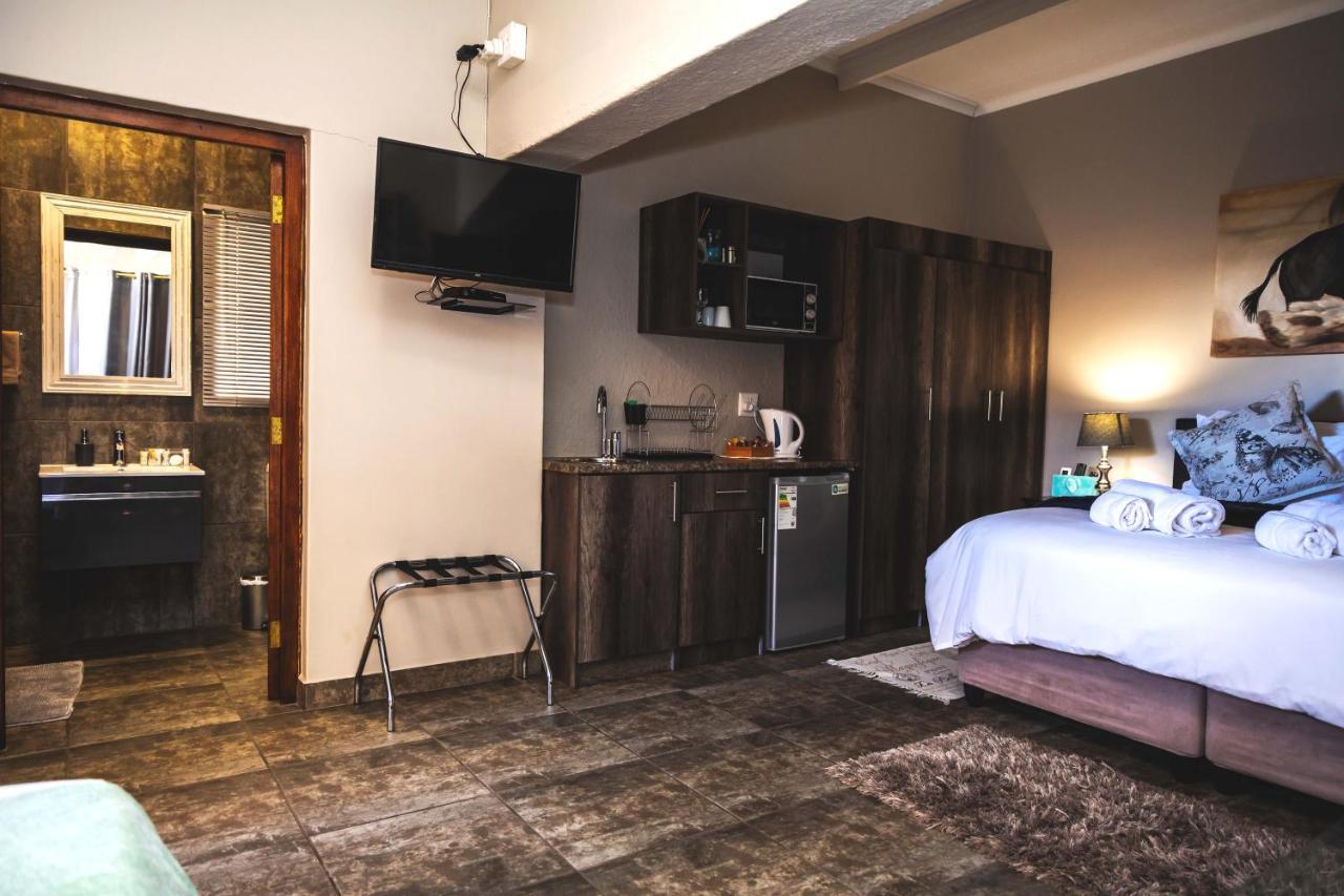 Be My Guest Bed & Breakfast Upington Exterior photo